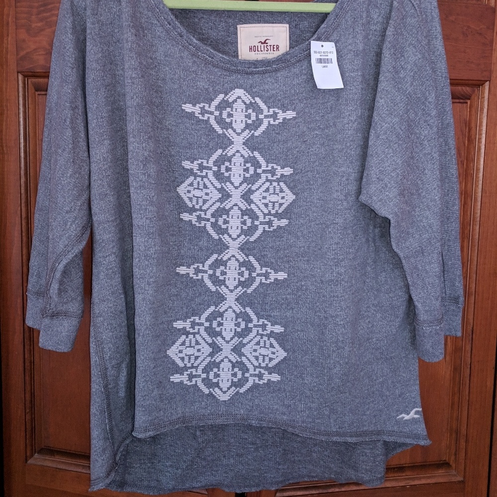 never been worn light sweater with quarter sleeves
